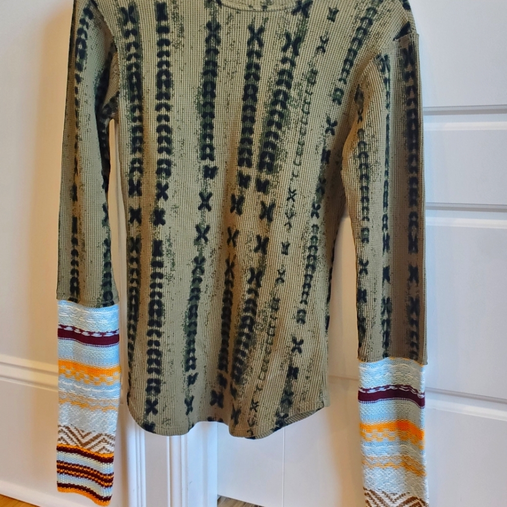 Free People Olive Green Long Sleeve top with Contrast Cuffs M